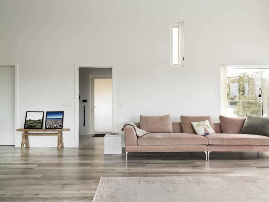 Modern Luxury - Ocean & Mountain Views * Reiquiavique